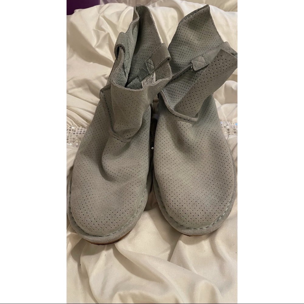 Summer low cut Ugg’s